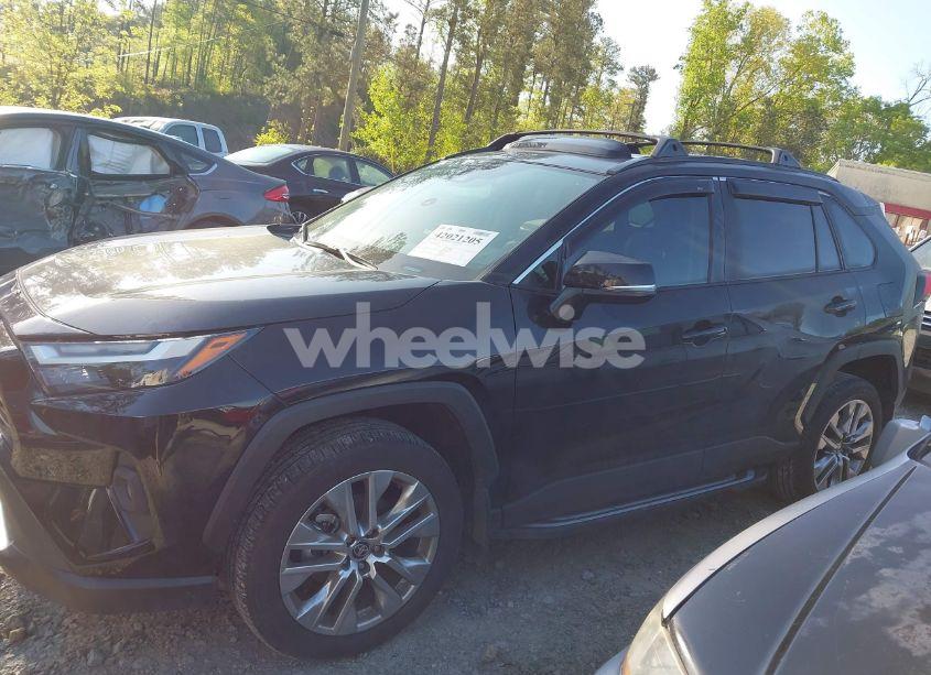 Photo 14 of 2024 Toyota Rav4 XLE PREMIUM (VIN 2T3C1RFV1RW328165)