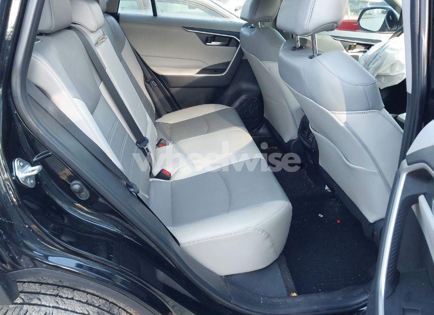 Photo 8 of 2024 Toyota Rav4 XLE PREMIUM (VIN 2T3C1RFV1RW328165)