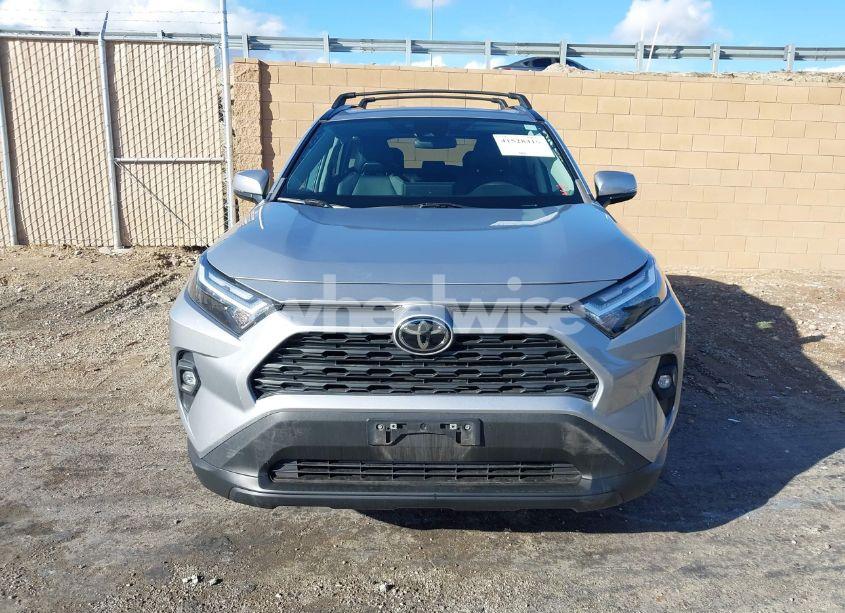 Photo 11 of 2022 Toyota Rav4 XLE PREMIUM (VIN 2T3C1RFV2NC177879)