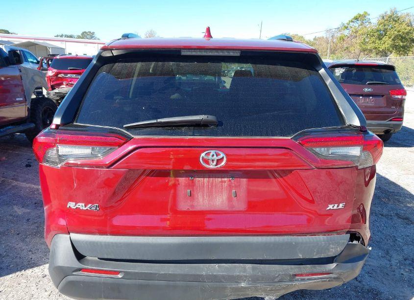 Photo 16 of 2022 Toyota Rav4 XLE PREMIUM (VIN 2T3C1RFV2NW201533)