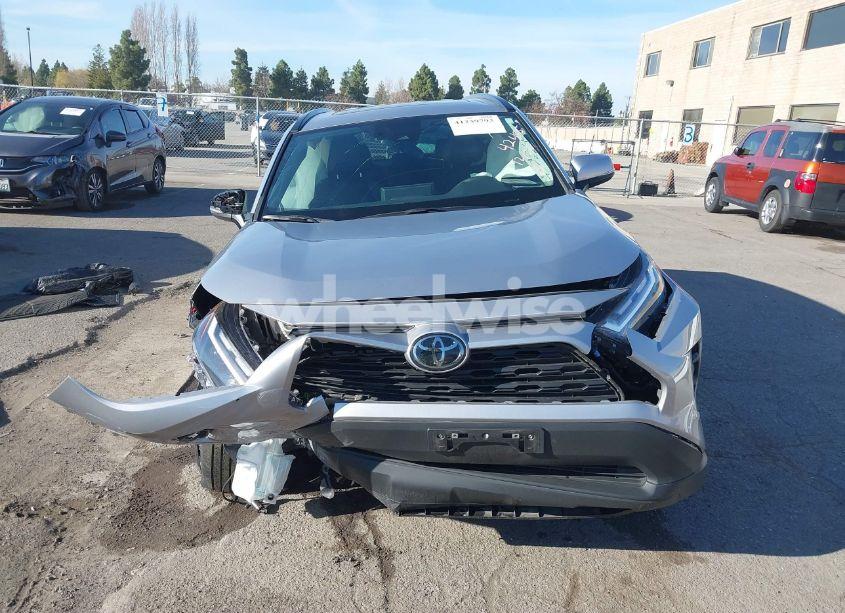 Photo 12 of 2023 Toyota Rav4 XLE PREMIUM (VIN 2T3C1RFV2PC231698)