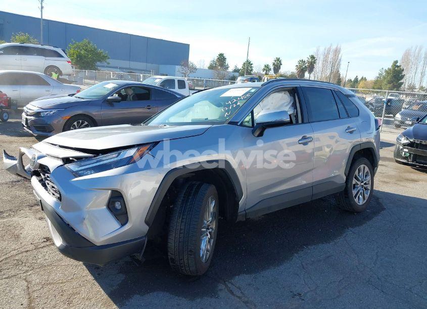 Photo 2 of 2023 Toyota Rav4 XLE PREMIUM (VIN 2T3C1RFV2PC231698)