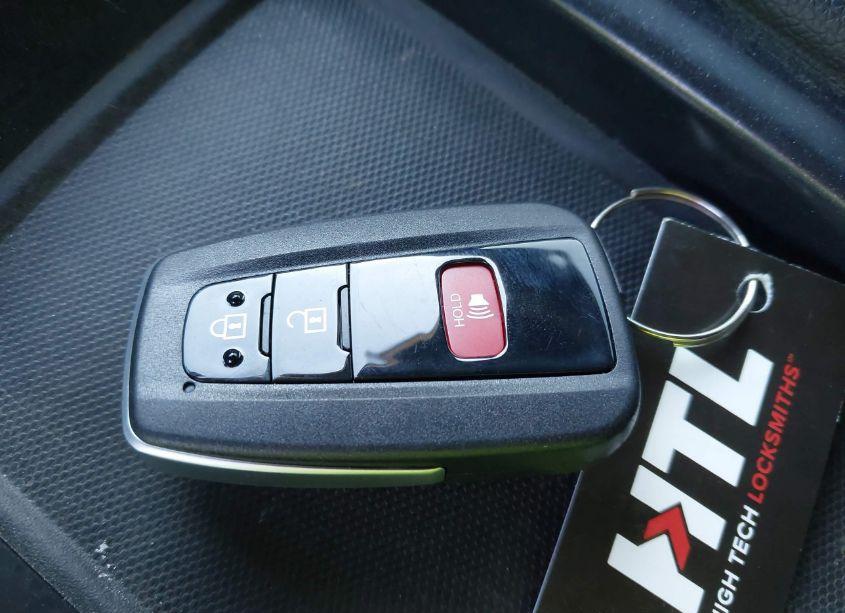 Photo 11 of 2023 Toyota Rav4 XLE PREMIUM (VIN 2T3C1RFV2PW278549)