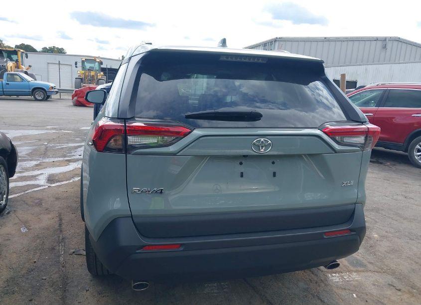 Photo 16 of 2023 Toyota Rav4 XLE PREMIUM (VIN 2T3C1RFV2PW278549)