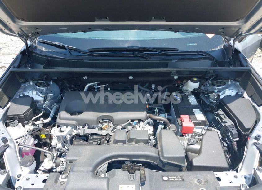 Photo 10 of 2024 Toyota Rav4 XLE PREMIUM (VIN 2T3C1RFV2RC265742)