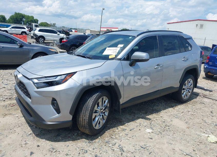 Photo 2 of 2024 Toyota Rav4 XLE PREMIUM (VIN 2T3C1RFV2RC265742)