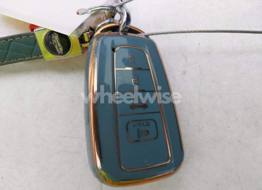 Photo 11 of 2019 Toyota Rav4 XLE PREMIUM (VIN 2T3C1RFV3KC009857)