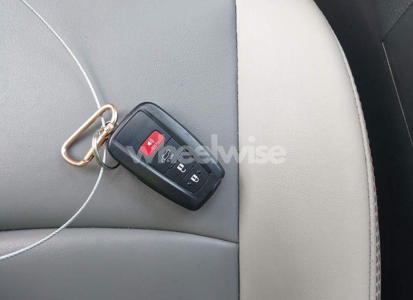 Photo 11 of 2020 Toyota Rav4 XLE PREMIUM (VIN 2T3C1RFV3LC074046)