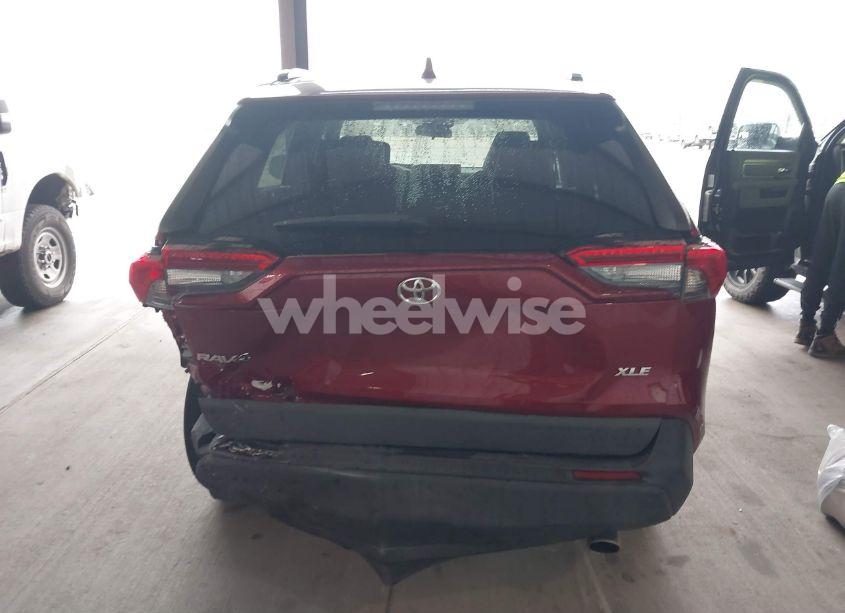 Photo 16 of 2021 Toyota Rav4 XLE PREMIUM (VIN 2T3C1RFV3MC088286)