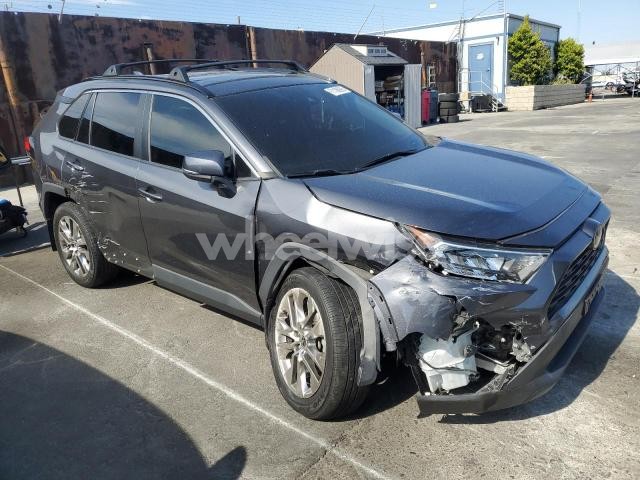 Photo 9 of 2021 TOYOTA RAV4 XLE PREMIUM (VIN 2T3C1RFV3MC136191)