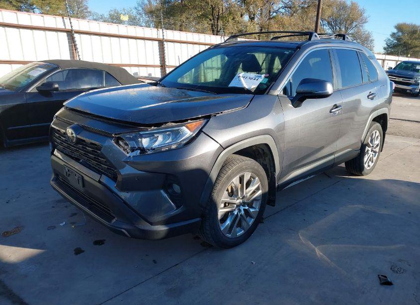 Photo 2 of 2021 Toyota Rav4 XLE PREMIUM (VIN 2T3C1RFV3MC139608)