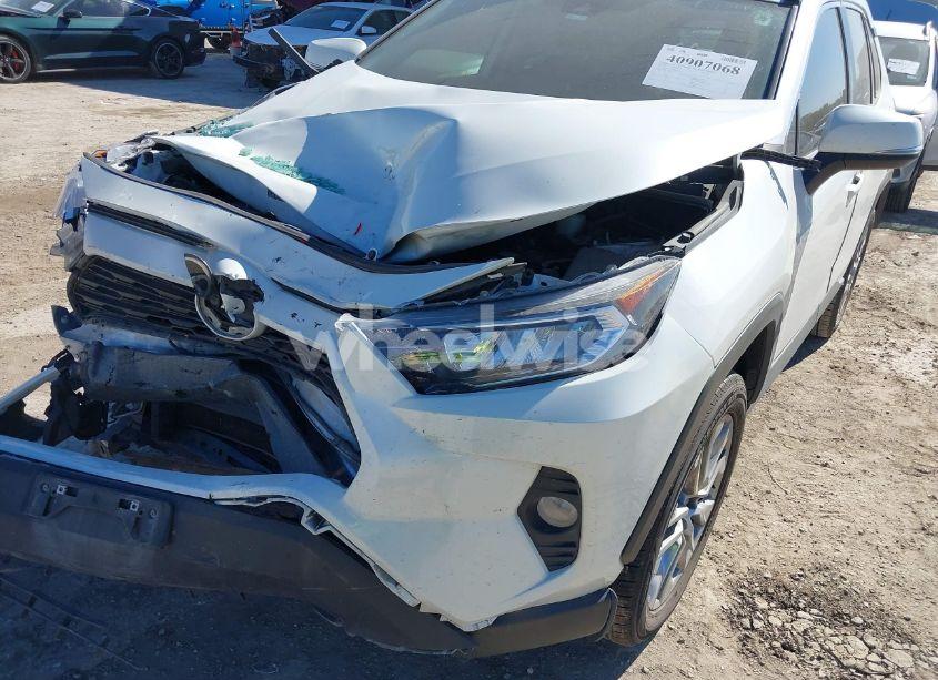 Photo 6 of 2021 Toyota Rav4 XLE PREMIUM (VIN 2T3C1RFV3MW144841)