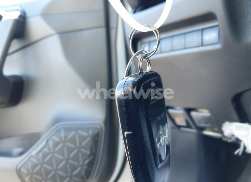 Photo 11 of 2021 Toyota Rav4 XLE PREMIUM (VIN 2T3C1RFV3MW158285)