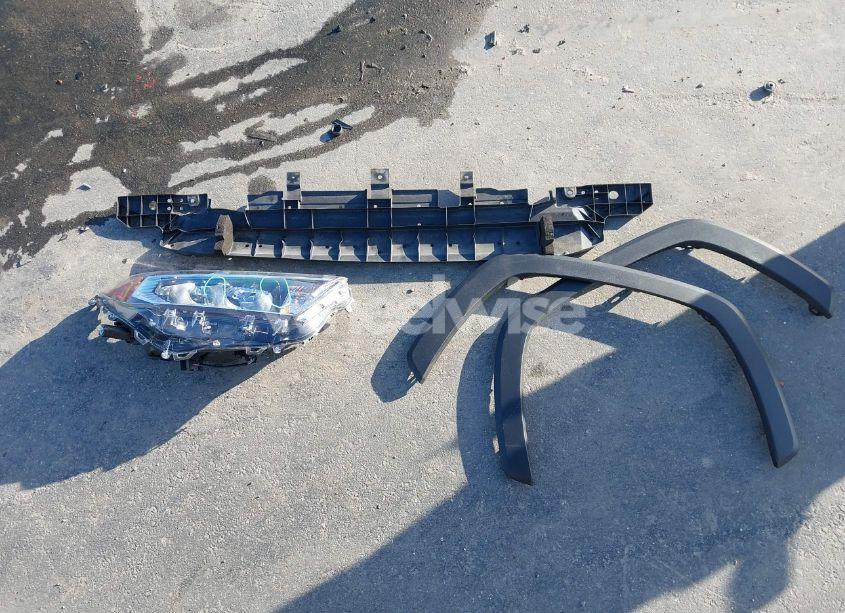 Photo 12 of 2021 Toyota Rav4 XLE PREMIUM (VIN 2T3C1RFV3MW158285)