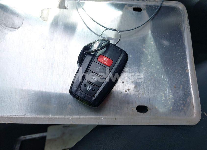 Photo 11 of 2022 Toyota Rav4 XLE PREMIUM (VIN 2T3C1RFV3NW226182)