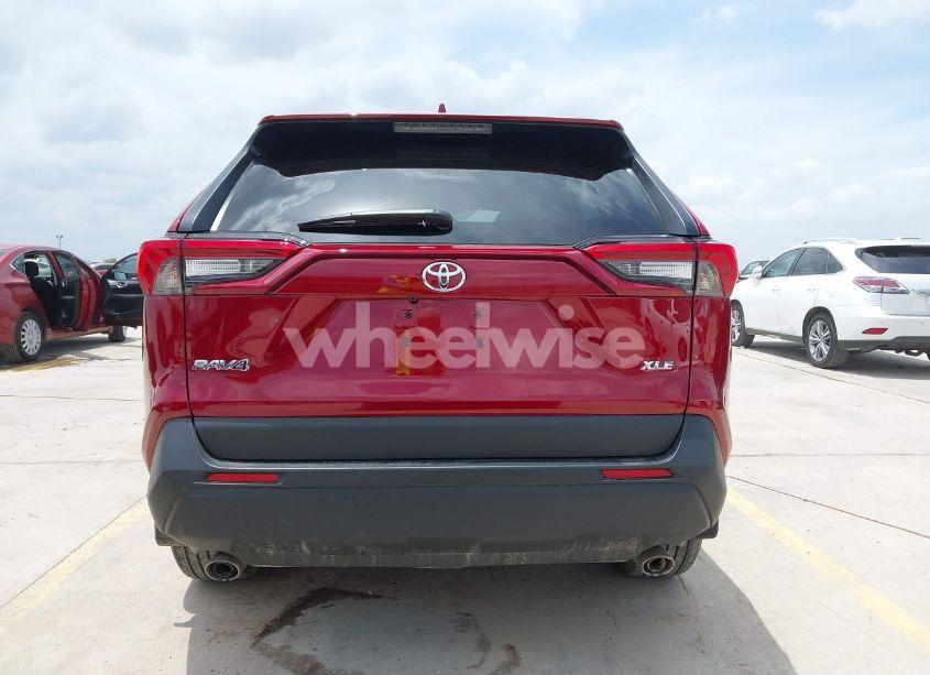 Photo 17 of 2022 Toyota Rav4 XLE PREMIUM (VIN 2T3C1RFV3NW226182)