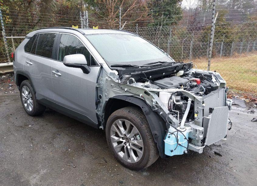 2023 Toyota Rav4 XLE PREMIUM (VIN 2T3C1RFV3PC246744) main photo