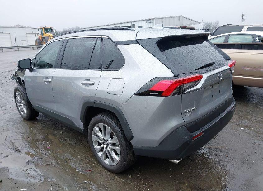 Photo 3 of 2023 Toyota Rav4 XLE PREMIUM (VIN 2T3C1RFV3PC246744)