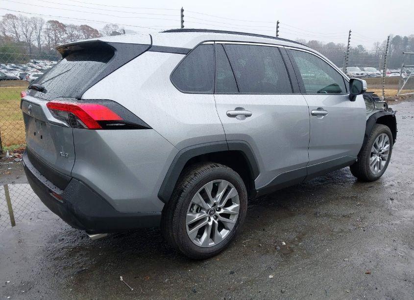 Photo 4 of 2023 Toyota Rav4 XLE PREMIUM (VIN 2T3C1RFV3PC246744)