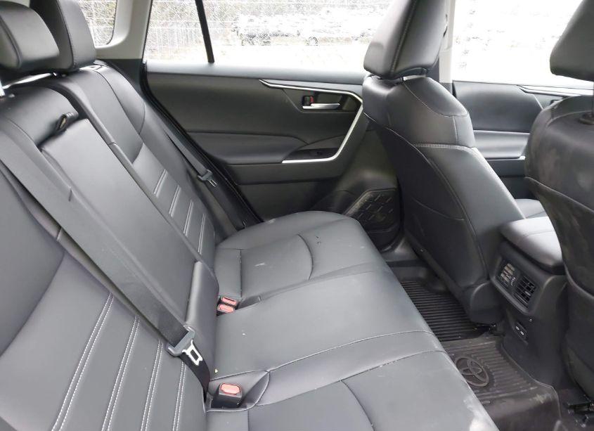 Photo 8 of 2023 Toyota Rav4 XLE PREMIUM (VIN 2T3C1RFV3PC246744)