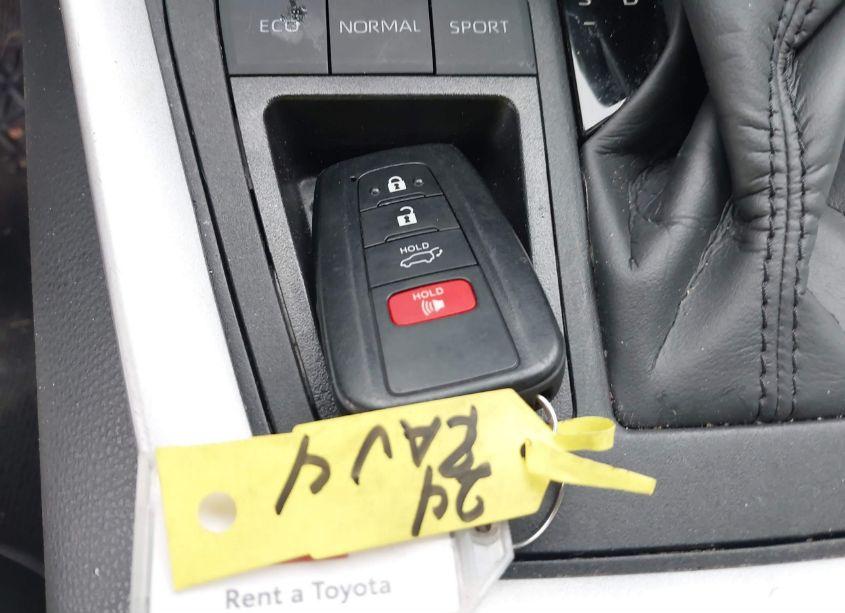 Photo 11 of 2024 Toyota Rav4 XLE PREMIUM (VIN 2T3C1RFV3RW301761)