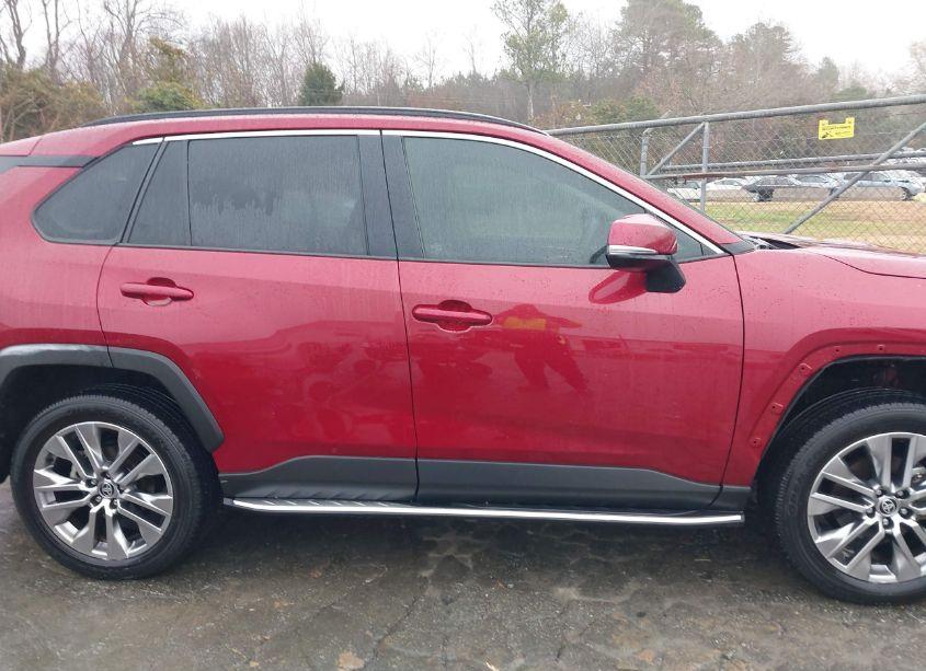 Photo 13 of 2023 Toyota Rav4 XLE PREMIUM (VIN 2T3C1RFV4PW250882)