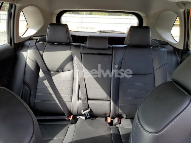 Photo 6 of 2025 TOYOTA RAV4 XLE PREMIUM (VIN 2T3C1RFV4SC308029)