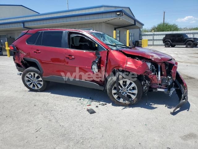 Photo 4 of 2025 TOYOTA RAV4 XLE PREMIUM (VIN 2T3C1RFV4SW384204)