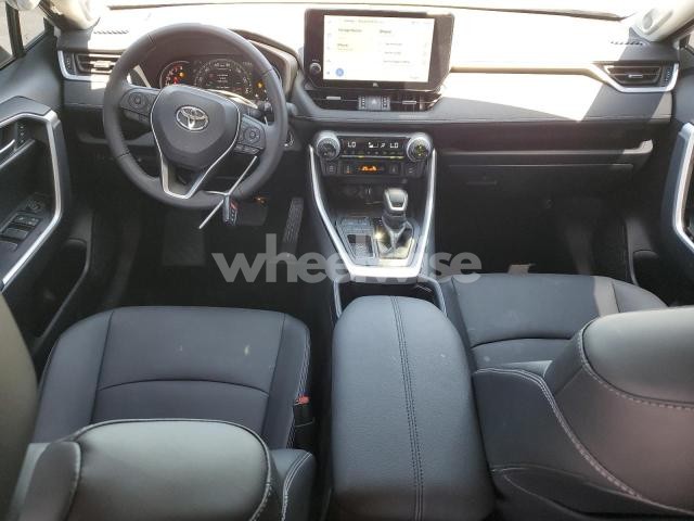 Photo 13 of 2025 TOYOTA RAV4 XLE PREMIUM (VIN 2T3C1RFV4SW388253)