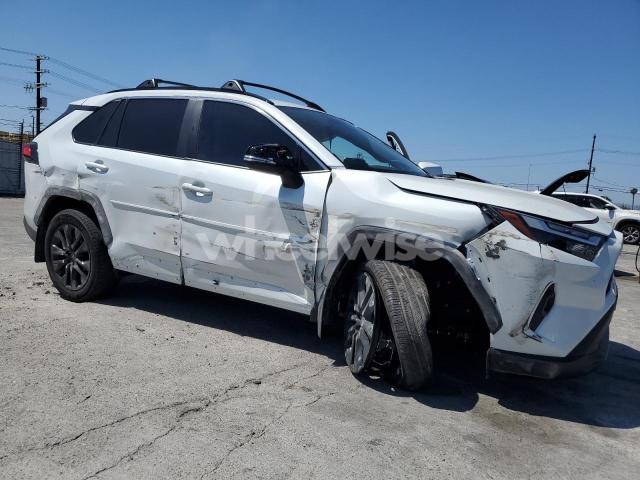 Photo 6 of 2025 TOYOTA RAV4 XLE PREMIUM (VIN 2T3C1RFV4SW388253)