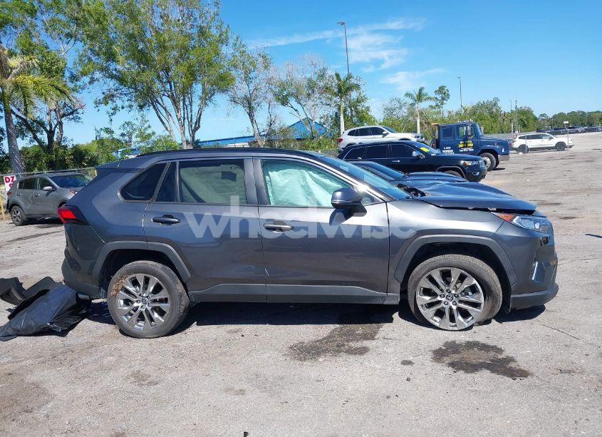 Photo 13 of 2021 Toyota Rav4 XLE PREMIUM (VIN 2T3C1RFV5MC110773)