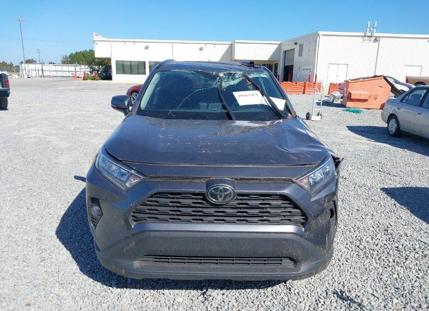 Photo 12 of 2021 Toyota Rav4 XLE PREMIUM (VIN 2T3C1RFV5MC142395)