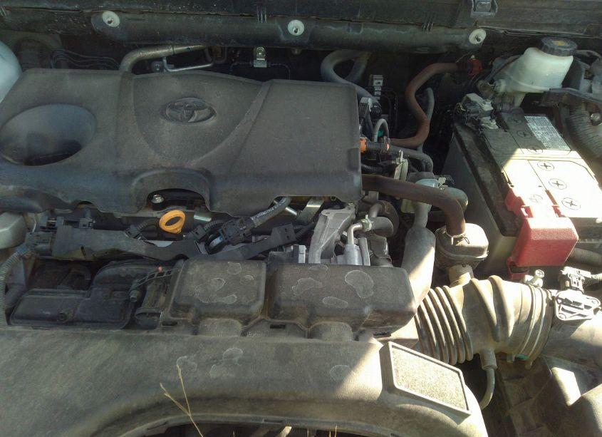 Photo 10 of 2021 Toyota Rav4 XLE PREMIUM (VIN 2T3C1RFV5MW158076)