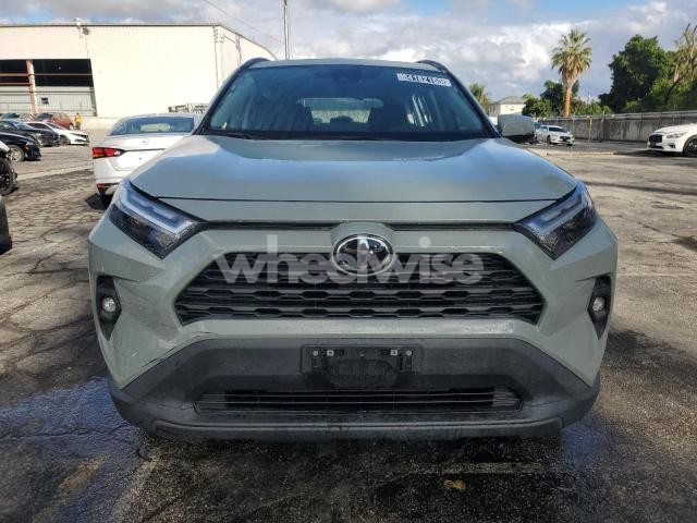 Photo 11 of 2022 TOYOTA RAV4 XLE PREMIUM (VIN 2T3C1RFV5NW204362)