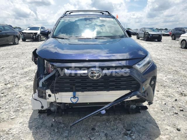 Photo 13 of 2022 TOYOTA RAV4 XLE PREMIUM (VIN 2T3C1RFV5NW225650)