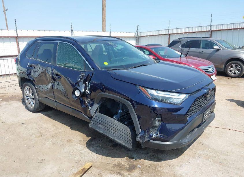 2023 Toyota Rav4 XLE PREMIUM (VIN 2T3C1RFV5PW294034) main photo