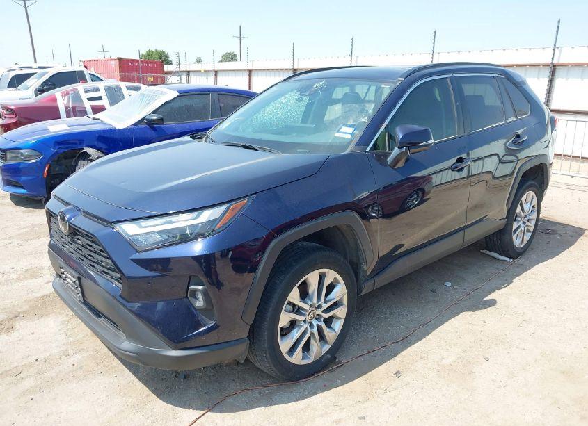 Photo 2 of 2023 Toyota Rav4 XLE PREMIUM (VIN 2T3C1RFV5PW294034)