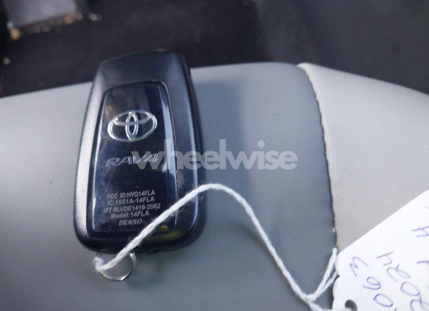 Photo 11 of 2024 Toyota Rav4 XLE PREMIUM (VIN 2T3C1RFV5RC252063)