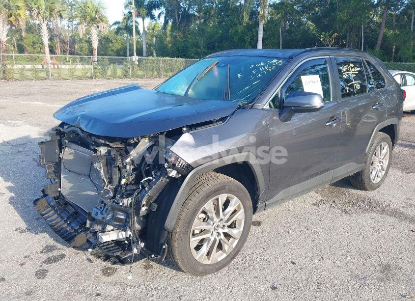 Photo 2 of 2024 Toyota Rav4 XLE PREMIUM (VIN 2T3C1RFV5RC252063)