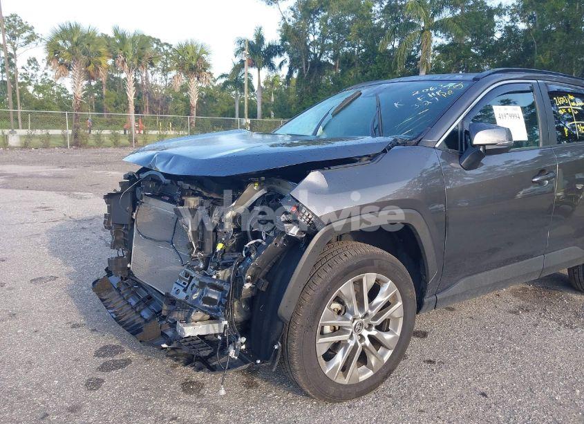 Photo 6 of 2024 Toyota Rav4 XLE PREMIUM (VIN 2T3C1RFV5RC252063)