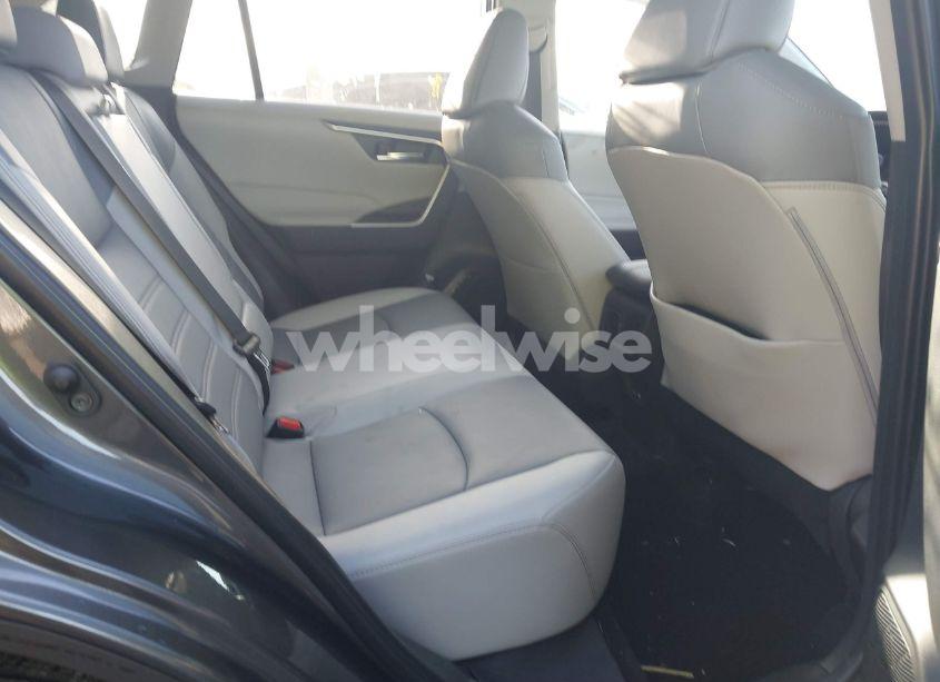 Photo 8 of 2024 Toyota Rav4 XLE PREMIUM (VIN 2T3C1RFV5RC252063)