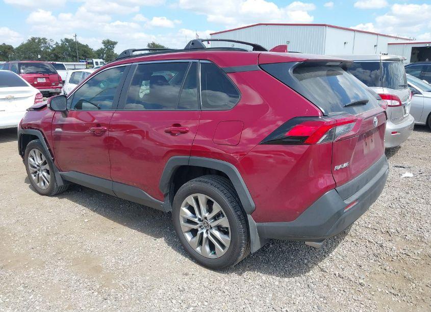 Photo 3 of 2024 Toyota Rav4 XLE PREMIUM (VIN 2T3C1RFV5RW320814)