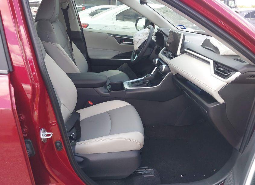 Photo 5 of 2024 Toyota Rav4 XLE PREMIUM (VIN 2T3C1RFV5RW320814)