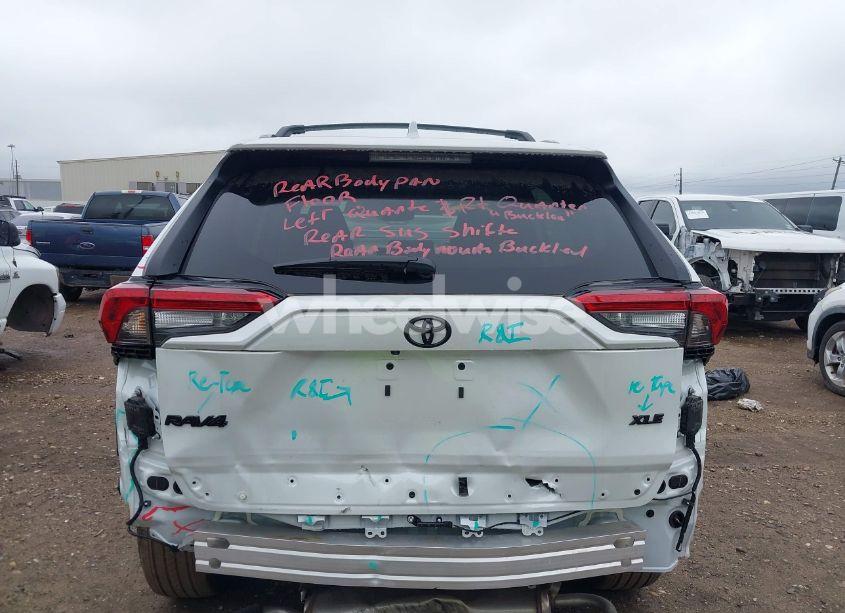 Photo 17 of 2025 Toyota Rav4 XLE PREMIUM (VIN 2T3C1RFV5SW369078)