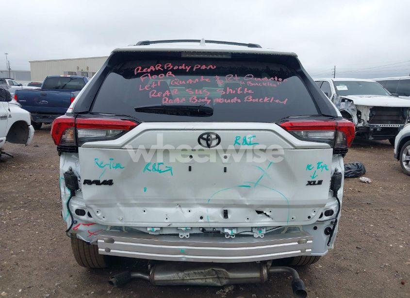 Photo 6 of 2025 Toyota Rav4 XLE PREMIUM (VIN 2T3C1RFV5SW369078)