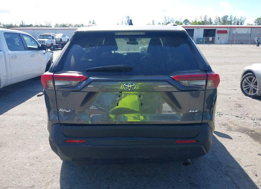 Photo 17 of 2019 Toyota Rav4 XLE PREMIUM (VIN 2T3C1RFV6KC015961)