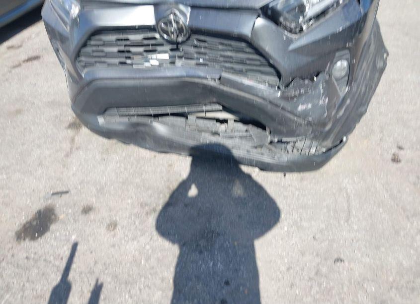 Photo 6 of 2019 Toyota Rav4 XLE PREMIUM (VIN 2T3C1RFV6KC015961)