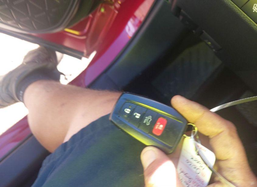 Photo 11 of 2019 Toyota Rav4 XLE PREMIUM (VIN 2T3C1RFV6KW045458)