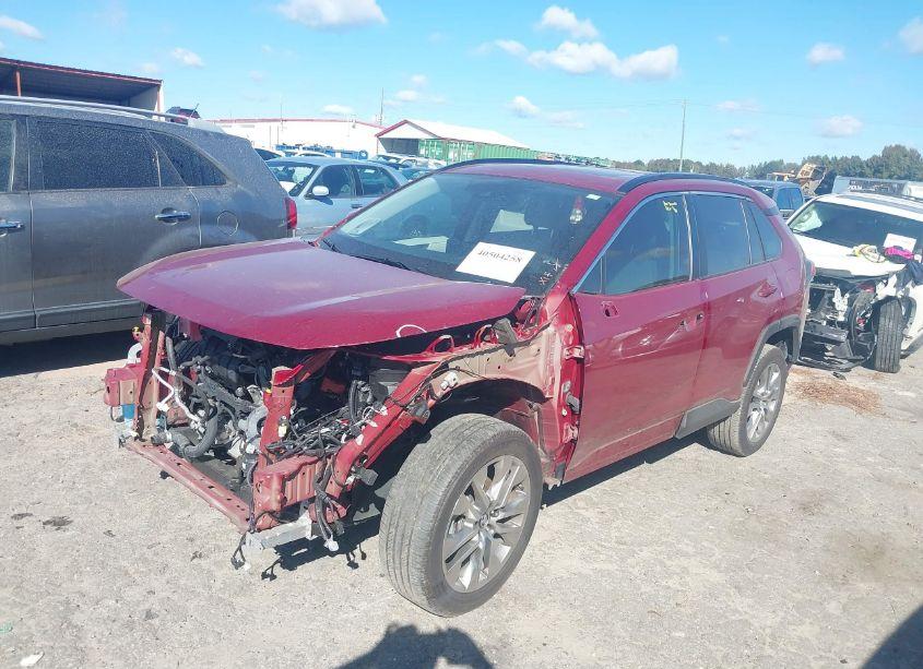 Photo 2 of 2019 Toyota Rav4 XLE PREMIUM (VIN 2T3C1RFV6KW045458)