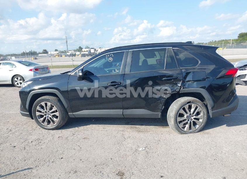 Photo 14 of 2020 Toyota Rav4 XLE PREMIUM (VIN 2T3C1RFV6LC072713)